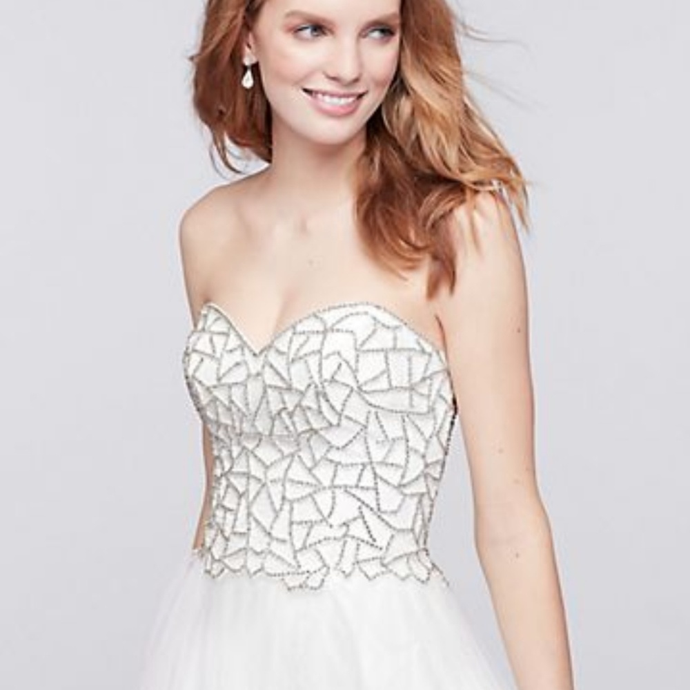 Size 14 wedding gown/prom gown