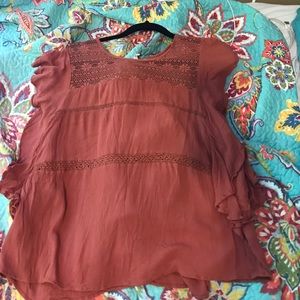 American eagle maroon ruffle top