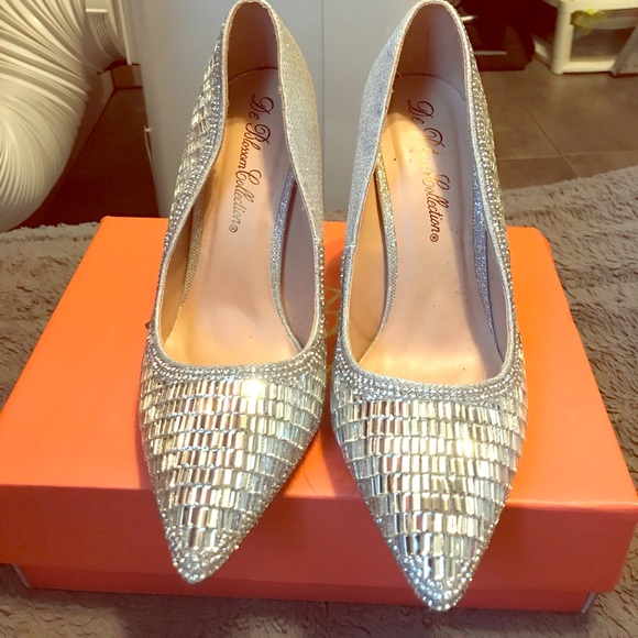 Bridal Silver Bling Cinderella Heels BRANDNEW - Picture 3 of 8