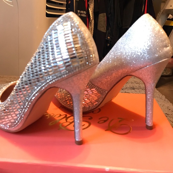 Bridal Silver Bling Cinderella Heels BRANDNEW - Picture 5 of 8