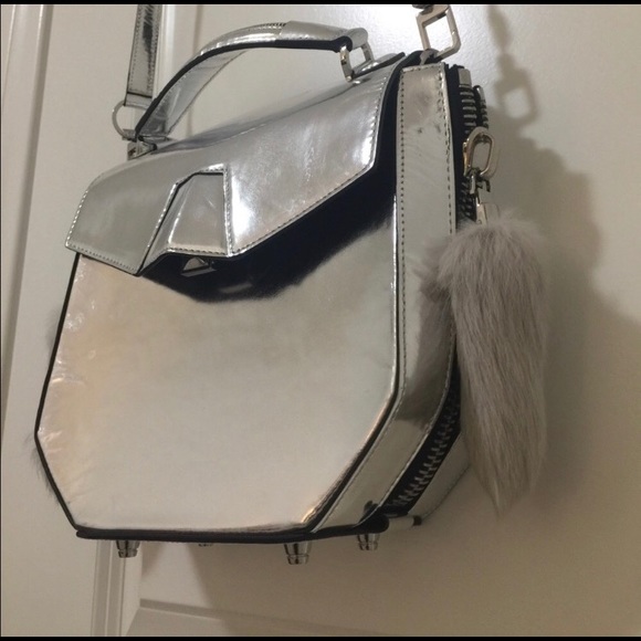 SOLD 🚫 Alexander Wang Devere Bag in Silver - Picture 6 of 8