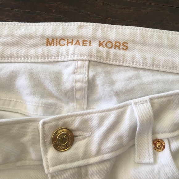 Practically new Michael Kors shorts - Picture 4 of 4