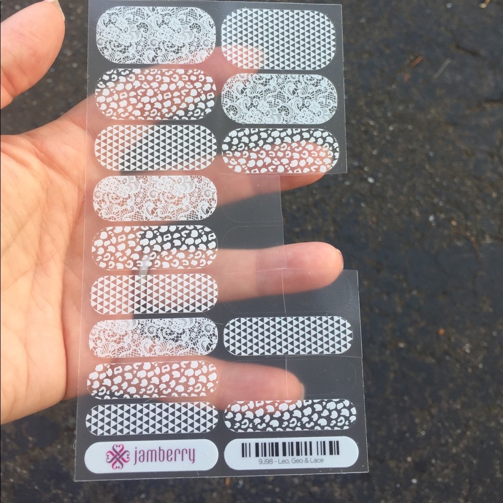 Jamberry nail wraps: Leo, Geo & Lace