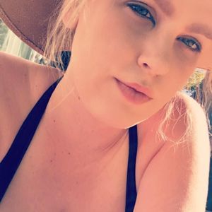 Meet your Posher, Jillian