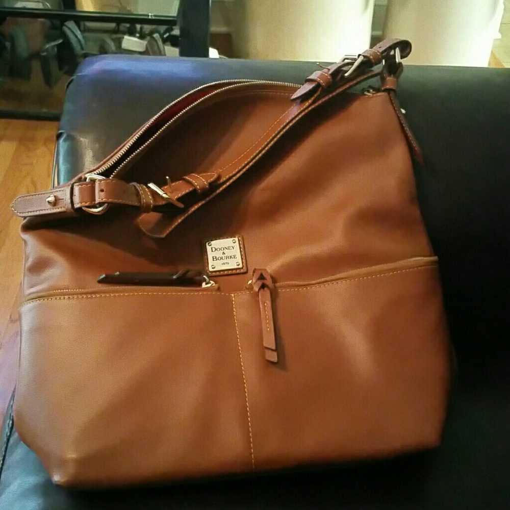 Dooney& Bourke purse