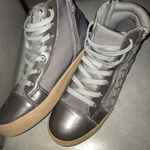 Like new Juicy Couture high top sneakers/boots
