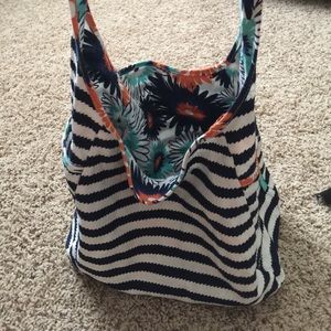 Thirty One purse