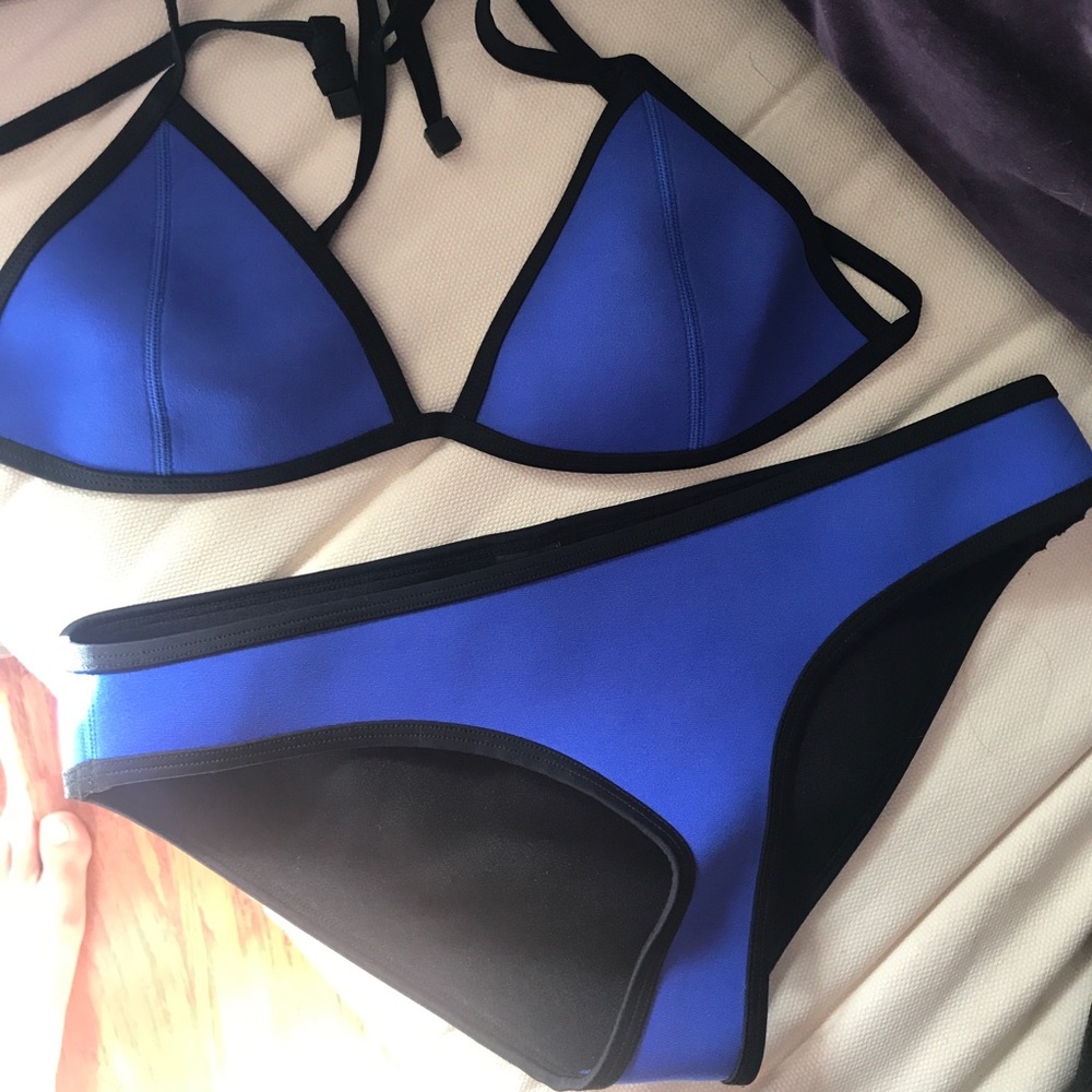 Triangl Bikini
