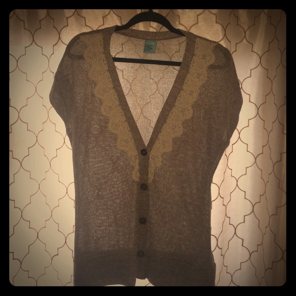 Light weight brown heather vest