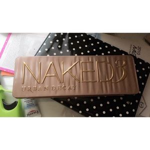 Naked 3 palette