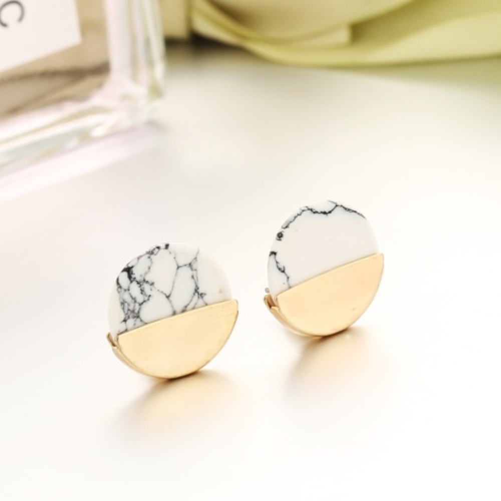 Marble gold tone earrings in Black or white NWOT