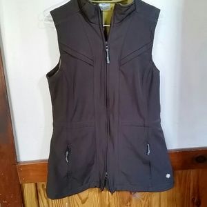 Athleta vest brown with olive inside