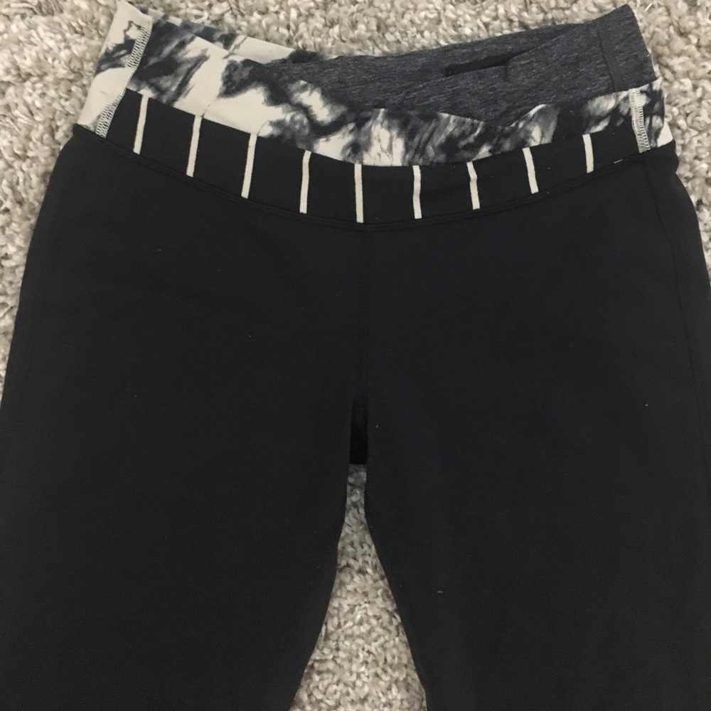 Lululemon flare yoga pants