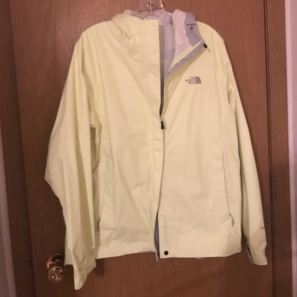 NWOT North Face Yellow Rain Jacket