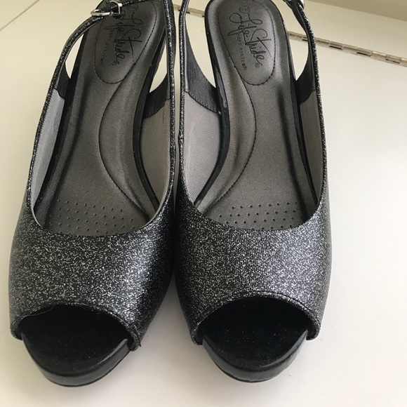 Sparkly Heels!! - Picture 3 of 5