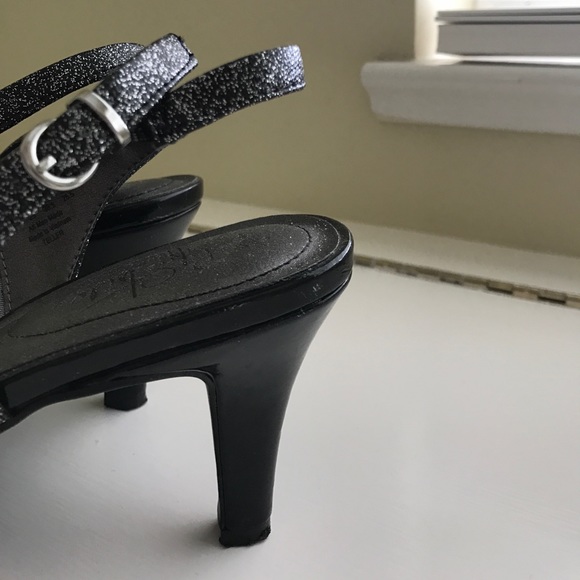 Sparkly Heels!! - Picture 5 of 5