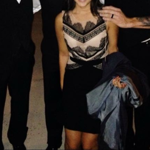 Lace Detail Dress - Picture 3 of 4