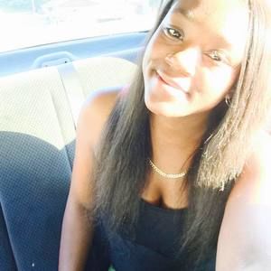 Meet your Posher, Nesha