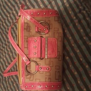 Guess purse brand new never used