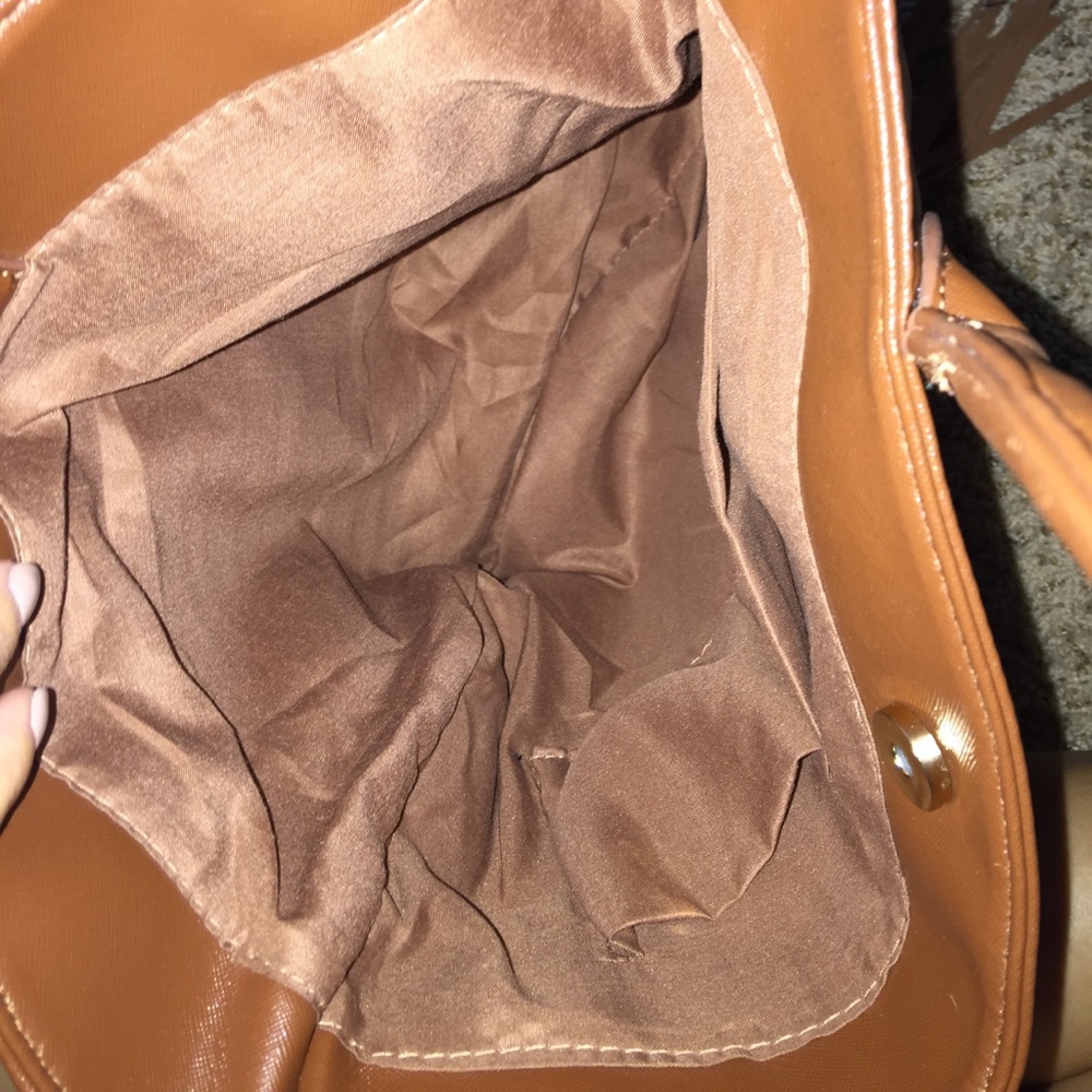 Purse - Picture 2 of 2