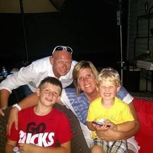 Meet your Posher, Chad laura