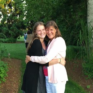 Meet your Posher, Nikki