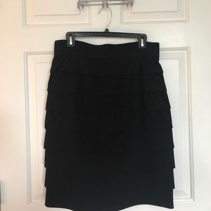 Alfani black tiered skirt