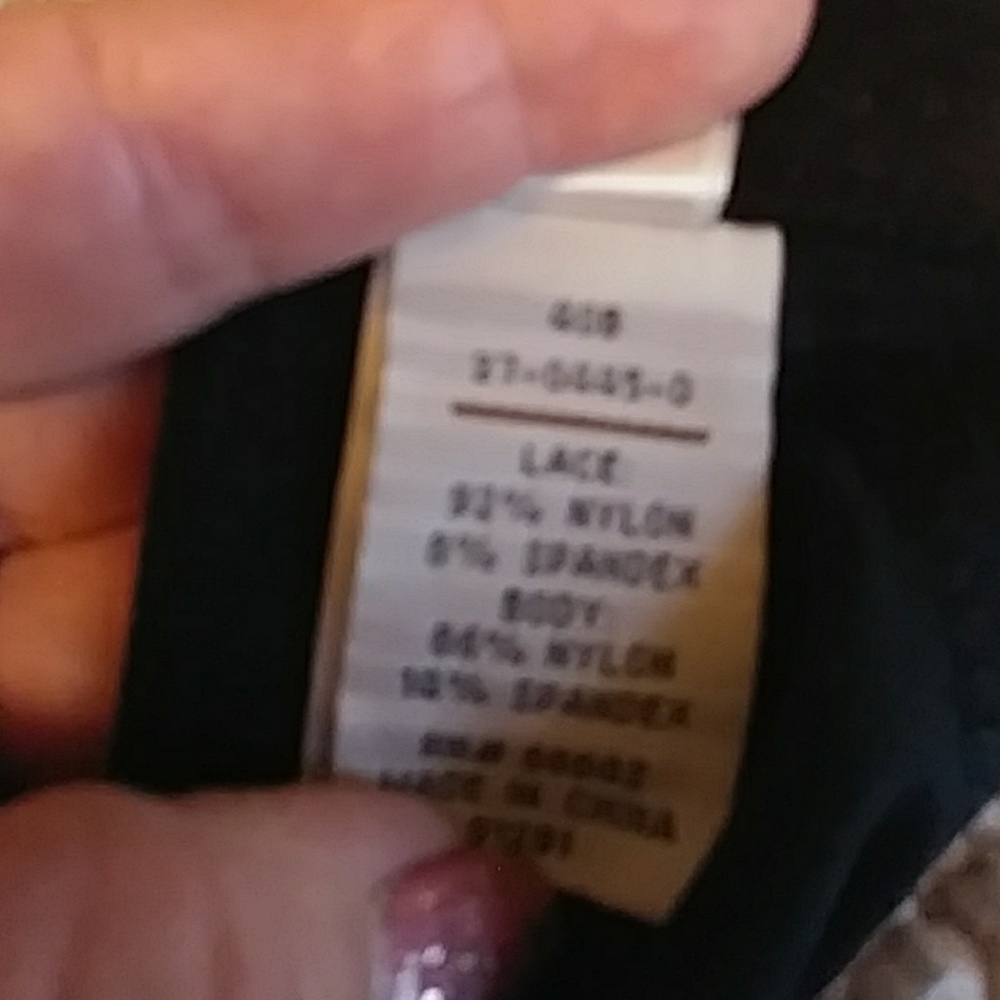 Wirefree Lace Cami Bra - Picture 5 of 5