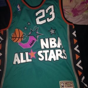 Meet your Posher, Charles