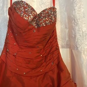 Prom/ Sweet 15 or 16 dress. Mandarin color.