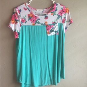 Cute boutique top