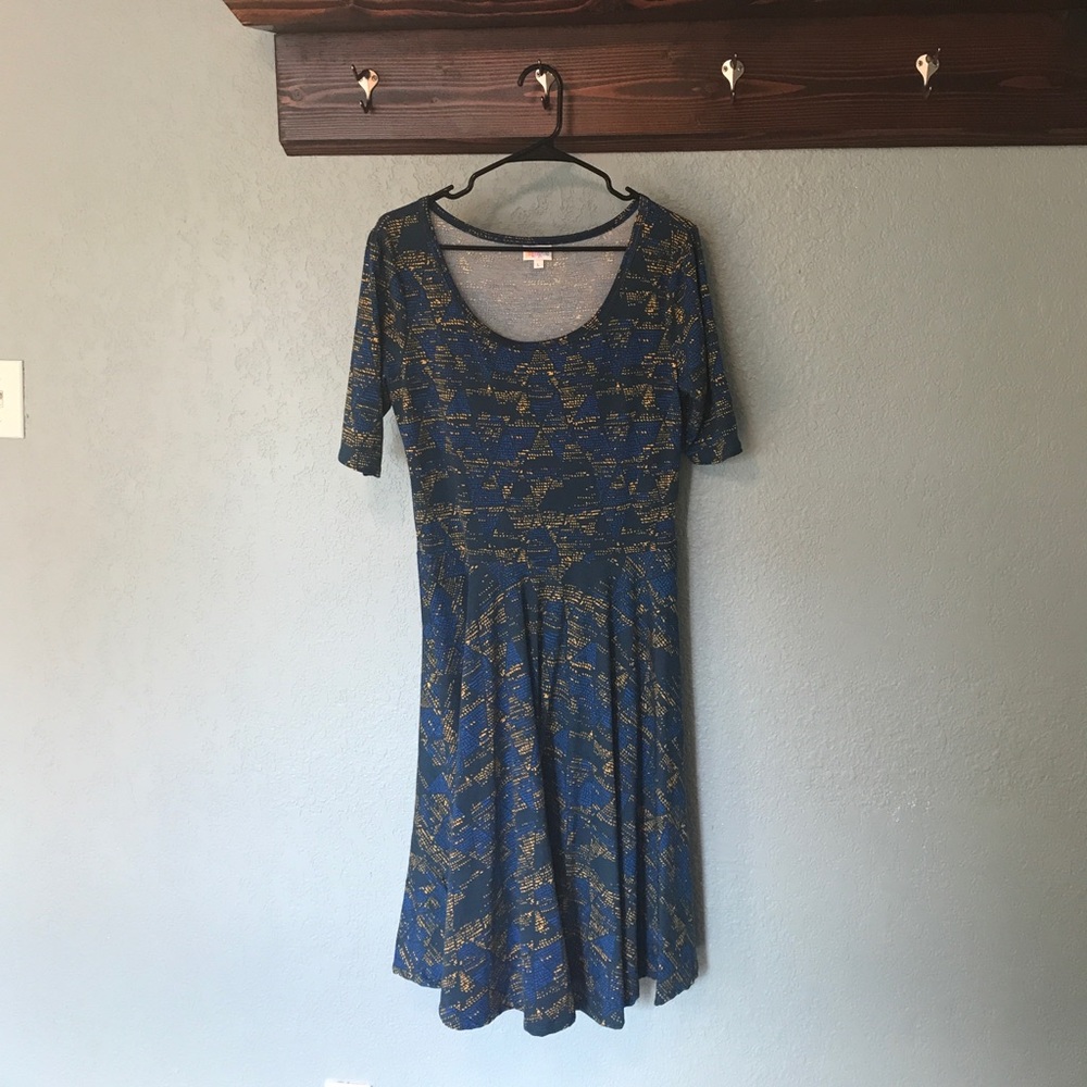 LulaRoe Nicole dress L