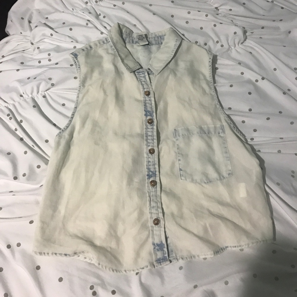 soft faded sleeveless vest