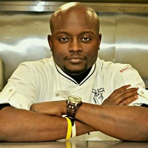 Meet your Posher, Ebow