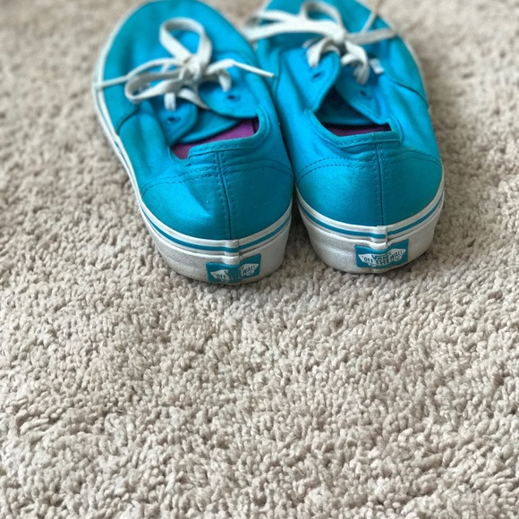 Vans - Picture 5 of 5