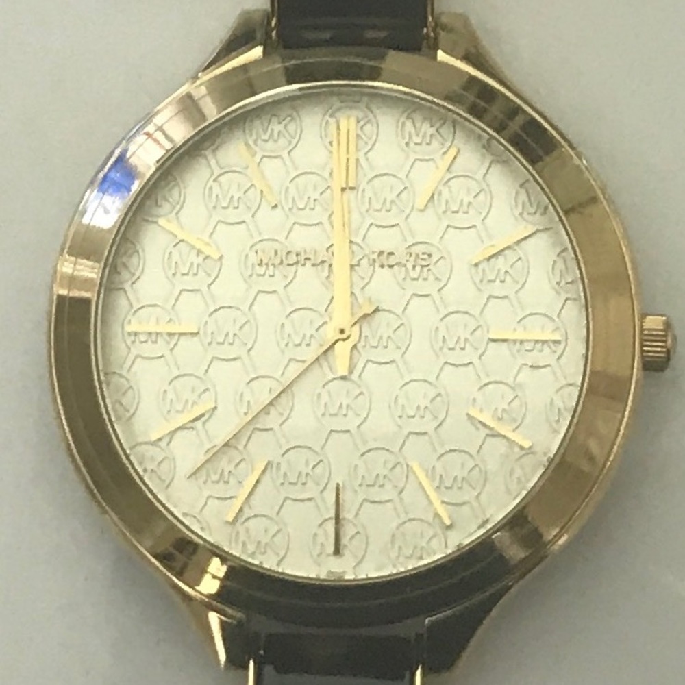 Watch - Picture 4 of 8