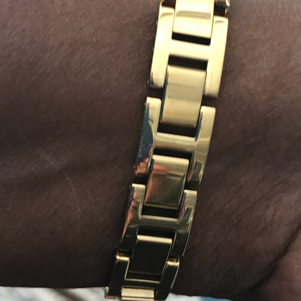 Watch - Picture 7 of 8