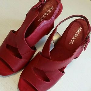 Red Aerosoles sandals  size 7.5