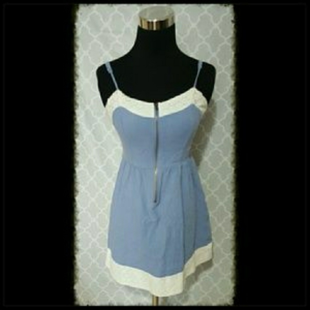 Petticoat Alley Blue Linen Lace Trim Dress