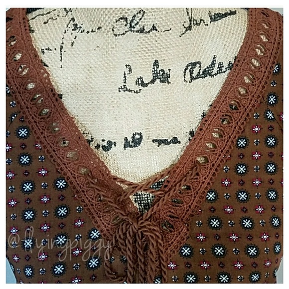 Boho Top With Crochet Lace Detail. - Picture 5 of 8