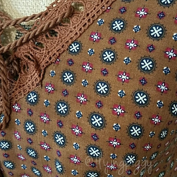 Boho Top With Crochet Lace Detail. - Picture 7 of 8