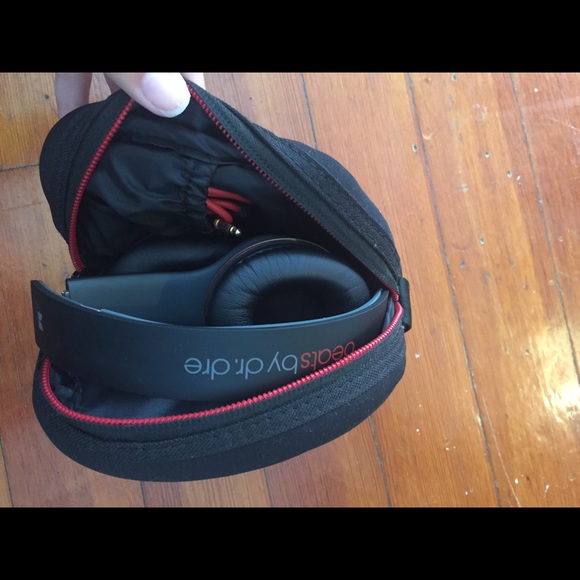 Beats solo - Picture 2 of 5