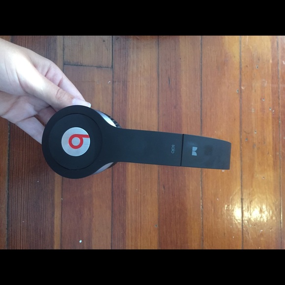 Beats solo - Picture 4 of 5