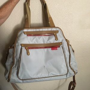 Diaper Bag. Skip Hop. Grey and Brown.