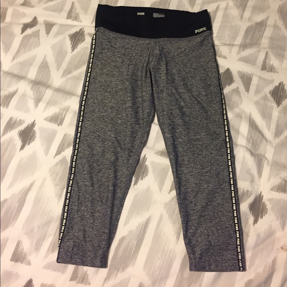 Victoria's Secret Capri leggings