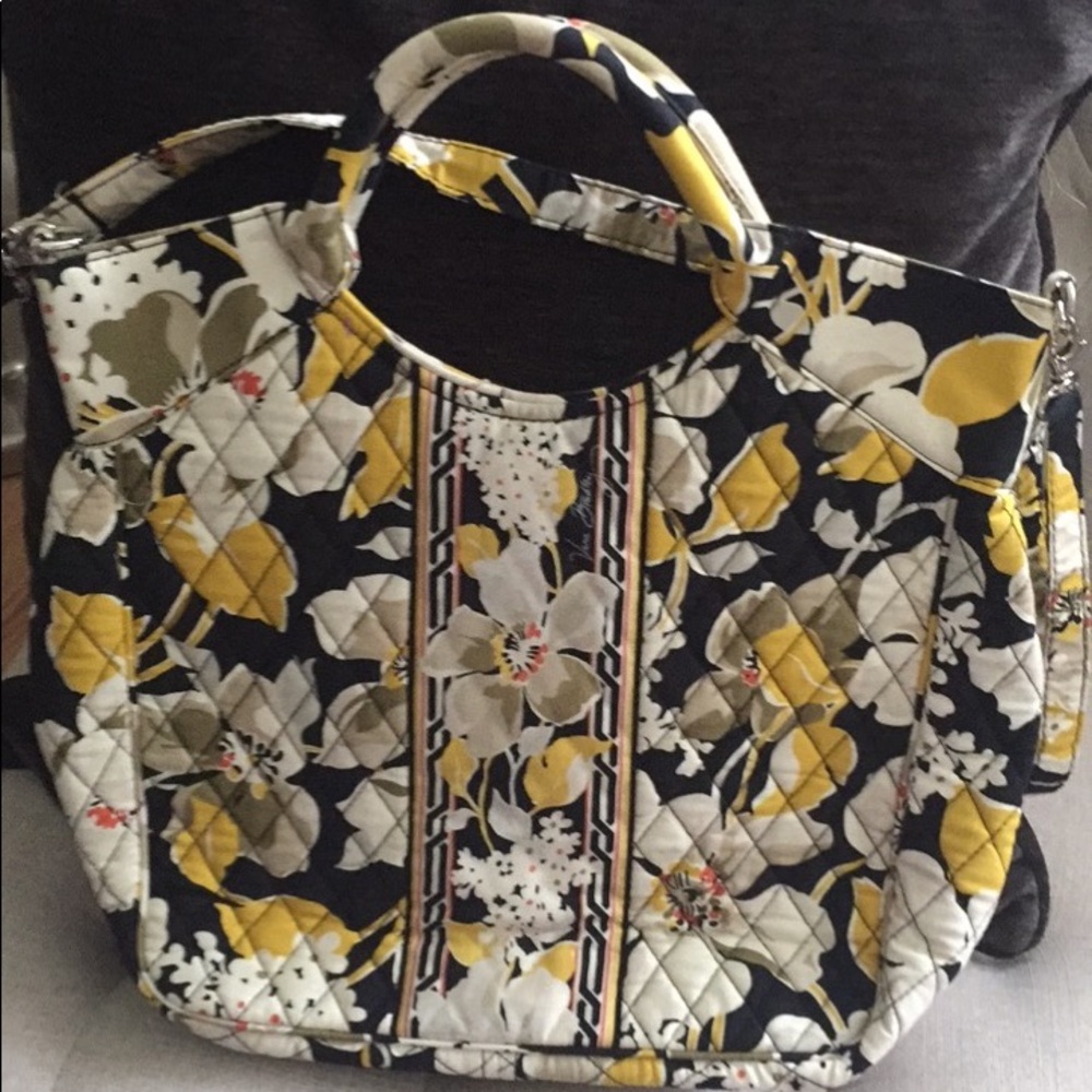 SUPER CUTE VERA BRADLEY TOTE BAG 🌻🌻🌻🌻🌻🌻🌻🌻