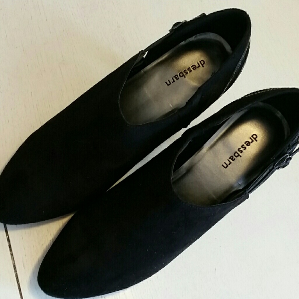 Black booties size 8