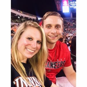 Meet your Posher, Allison