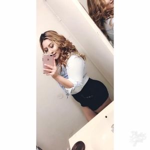 Meet your Posher, Maribel