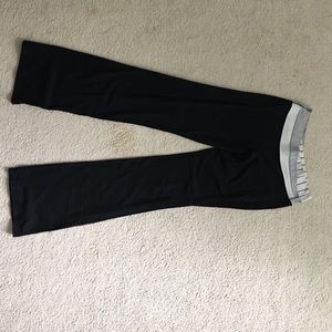 Lululemon Women's Groove Pant